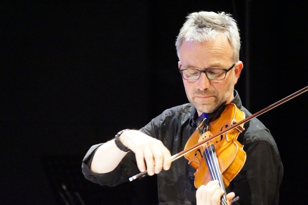 https://muziekschoolboedijn.nl/docenten/frank-heerze/